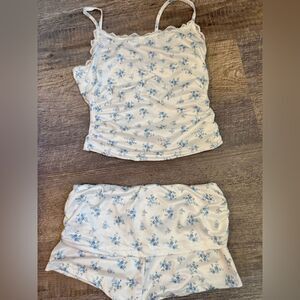 SHEIN Blue and White Floral Pajama Set #21